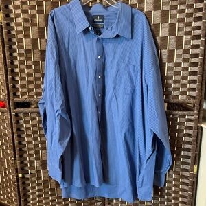 Stafford Men's Blue Striped Casual Shirt
